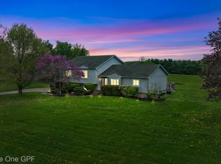 69340 Slating Ln, Romeo, MI 48065
