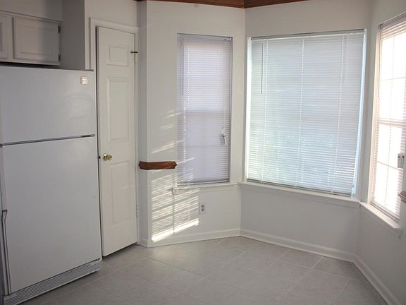 4th image of 5246 Settlers Park Dr