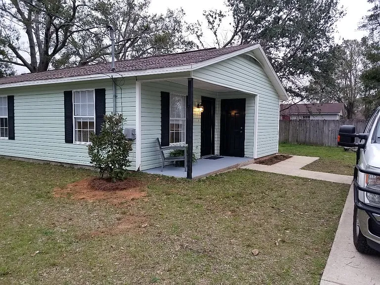 226 Carys Ln — Photo 23