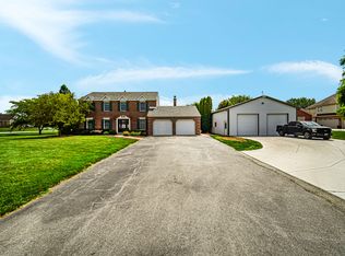 26711 S Greenbriar Dr, Monee, IL 60449