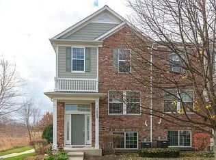 1057 Crane Poin, Elgin, IL 60124