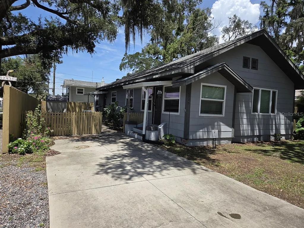 2 bed, 2.0 bath, 1410 sqft, $1,850 — Photo 1