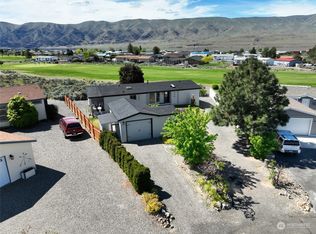 405 Cinde Pl SW, Mattawa, WA 99349
