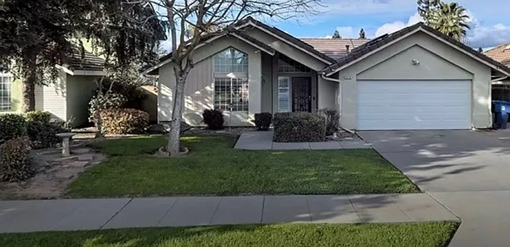 3 bed, 1726 sqft, $2,500 — Photo 1