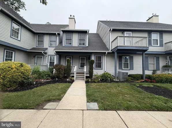 728 Westfield Dr, Riverton, NJ 08077