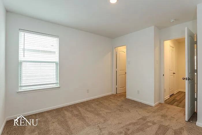 2934 Jackson Smt — Photo 13