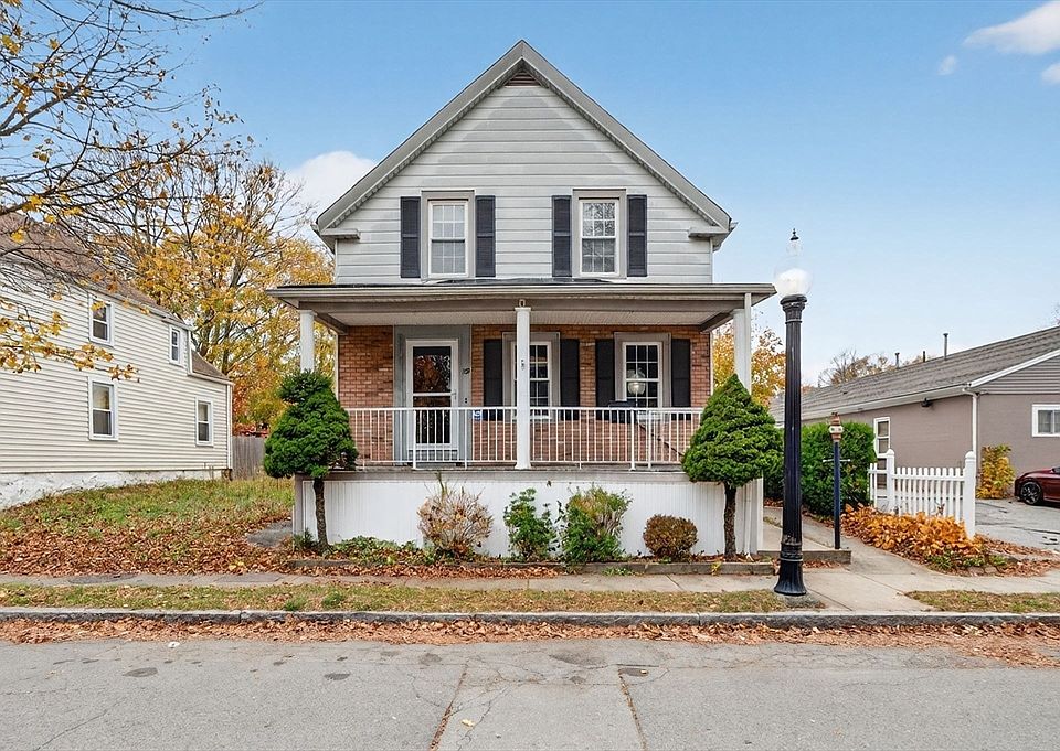 1st image of 119 Tremont St