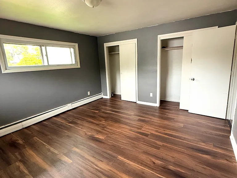 101 Hooper Rd — Photo 8