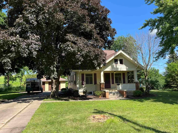 708 Chicago St, Sumner, IA 50674