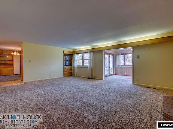 4th image of 1611 Brentwood Dr