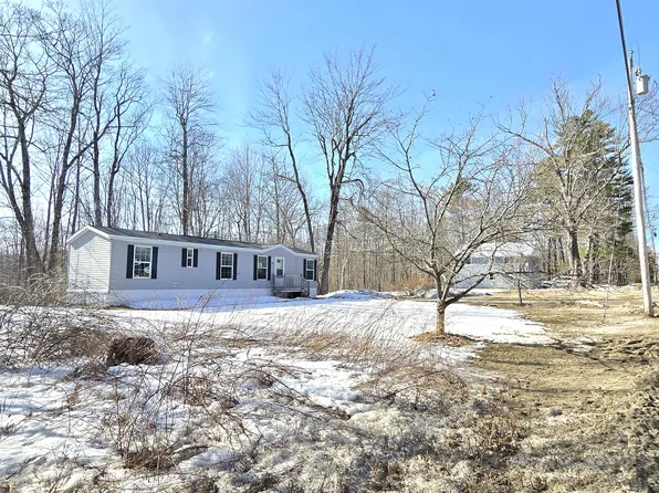 188 N Raymond Road, Raymond, ME 04071