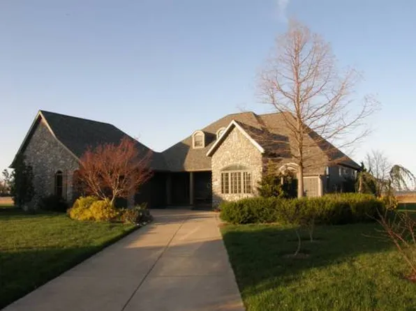 850 Crosstree Ln, Sandusky, OH 44870