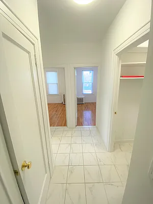 Rented by Rizos Realty Corp | media 11