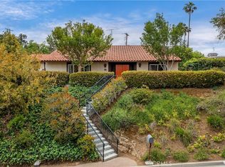 2358 Oak Crest Dr, Riverside, CA 92506