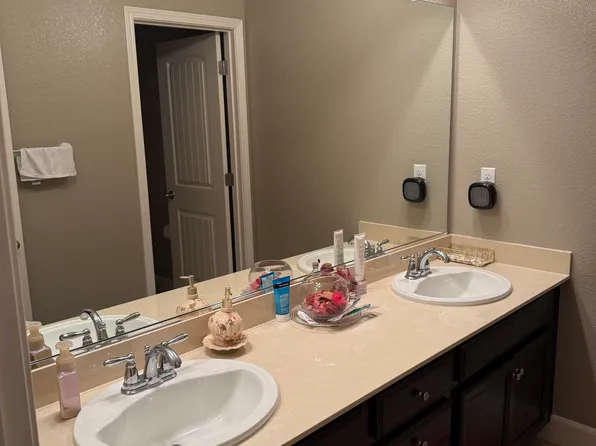 9937 Carico Way, Elk Grove, CA 95757