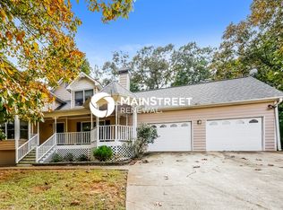 332 Victorian Cir, Dallas, GA 30157