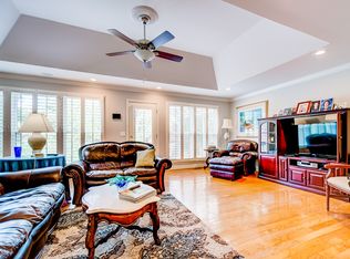 566 Natchez Bend Rd, Nashville, TN 37221