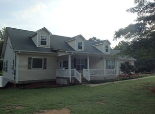 1249 Dolly Harris Rd, Senoia, GA 30276