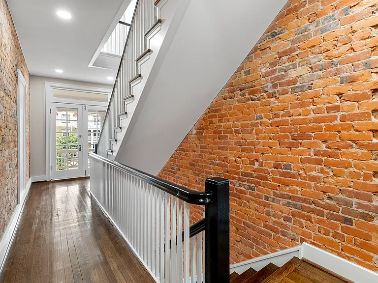 806 N Arthur Ashe Blvd #11 — Photo 9