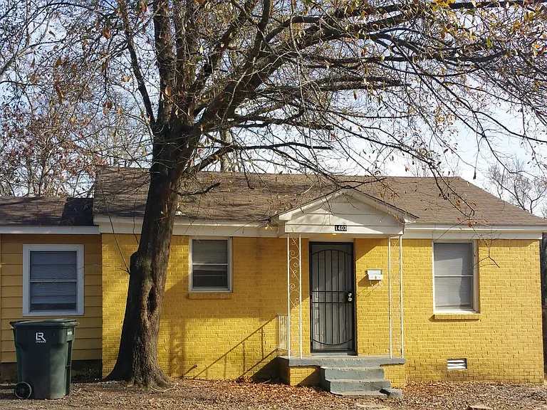 1403 S Van Buren St — Photo 1