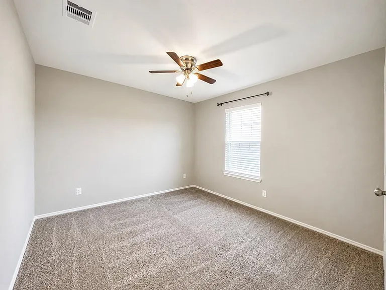 13821 Rock Island Trl — Photo 18