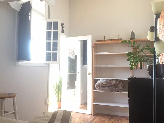 Rented by Carnegie Management Inc | media 14