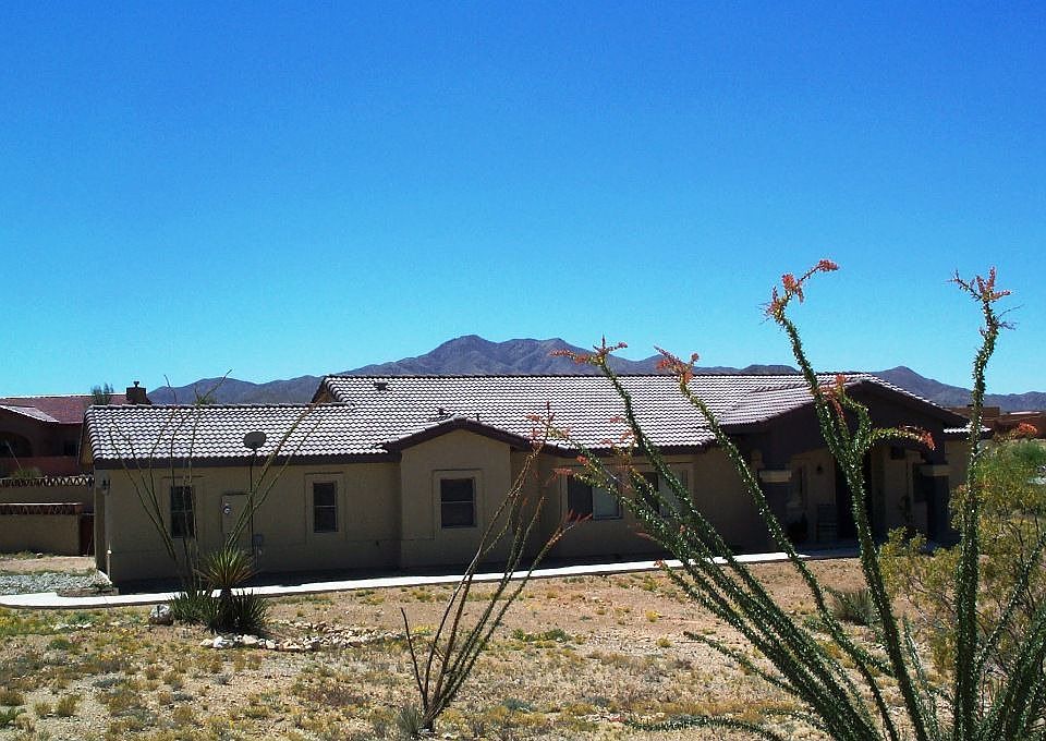 Northeast facing Rincon Mountains