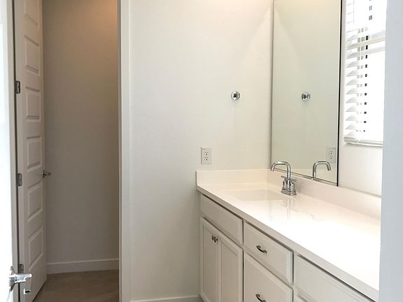 5th image of 9524 W Sells Dr