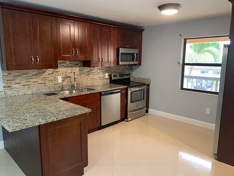 125 Lake Nancy Dr #241 — Photo 5