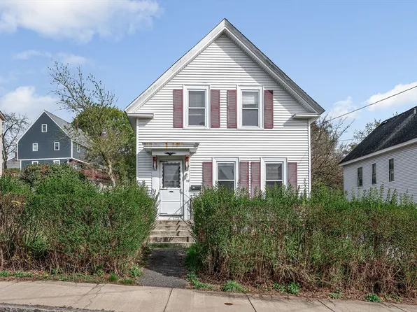 99 White St, Lowell, MA 01854