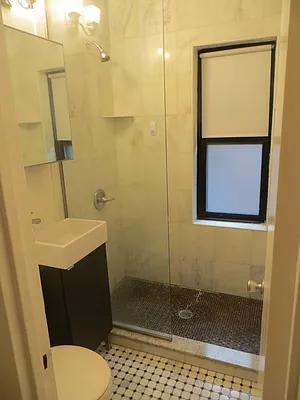 Rented by Performing Assets Corp | media 10