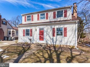 35 Ridge Rd, Aston, PA 19014