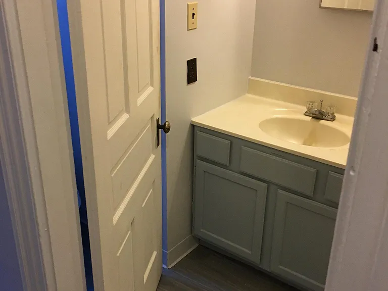 24 W Court St #5 — Photo 3