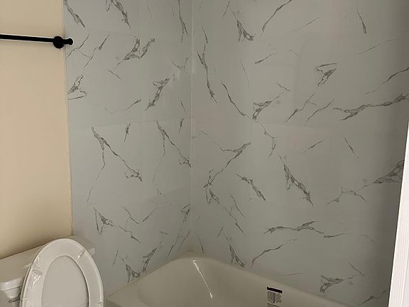 3rd image of 119 Maple Ave #1