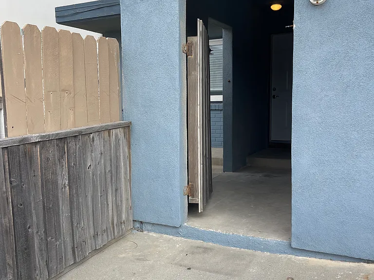 400 Ocean Dr — Photo 10