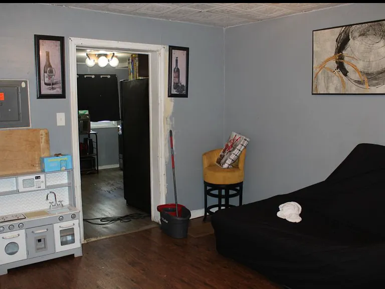 323 Union St #2 — Photo 3
