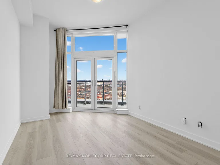840 Queens Plate Dr #1705 — Photo 20