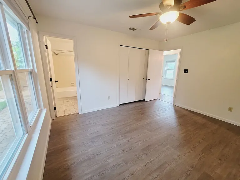 2136 Little River Ln — Photo 14