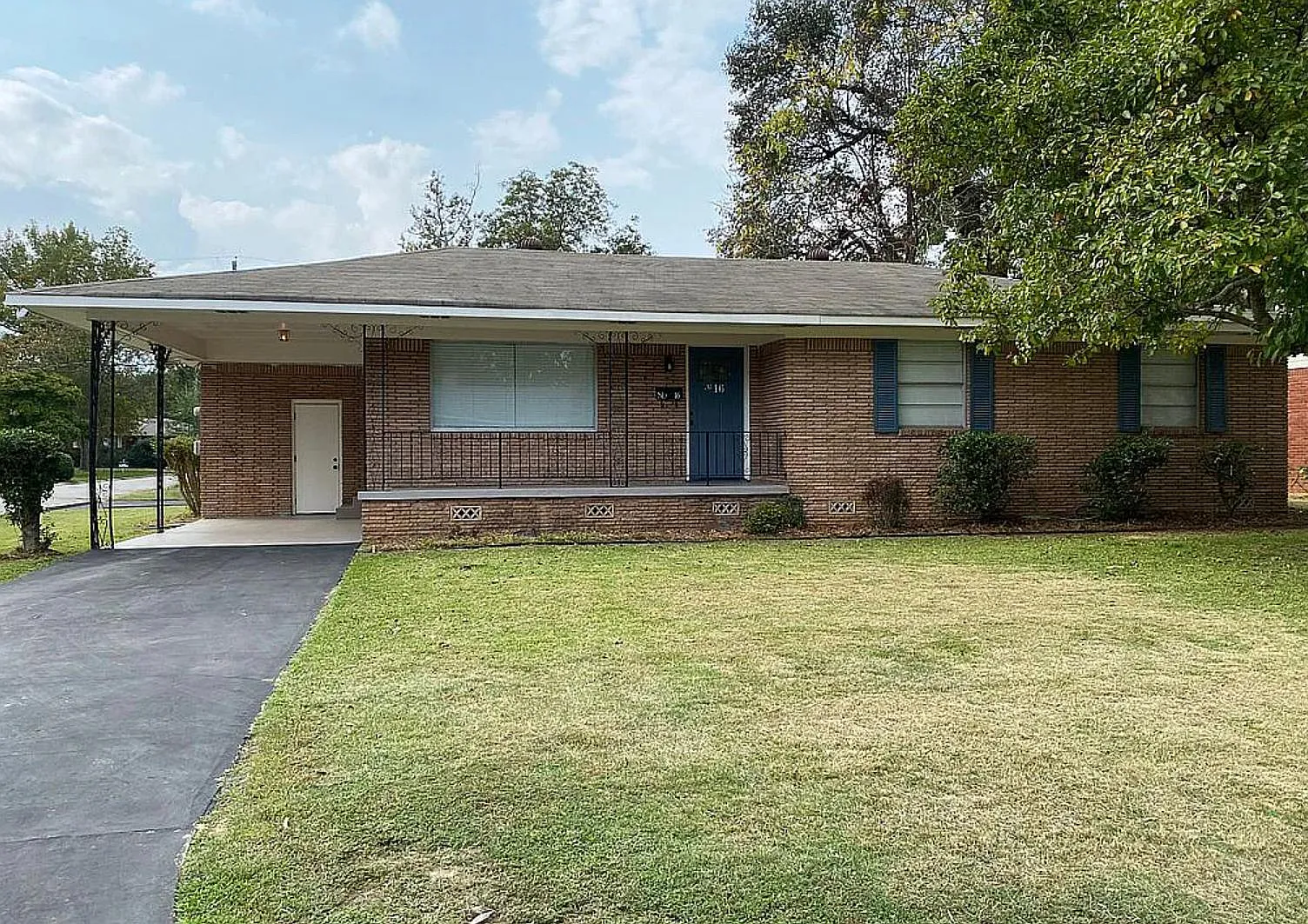 3 bed, 1633 sqft, $1,800 — Photo 1