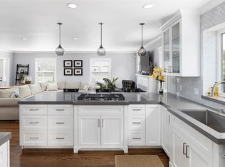 1002 W 19th St, Santa Ana, CA 92706