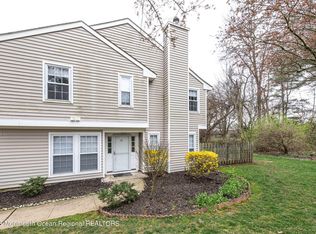 25 Duncan Way, Freehold, NJ 07728