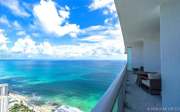2nd image of 4111 S Ocean Dr #Lph4