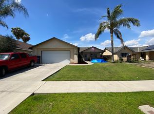 1374 Cottage Grove Ave, Tulare, CA 93274