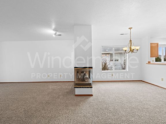 3rd image of 5211 S Smith Ct