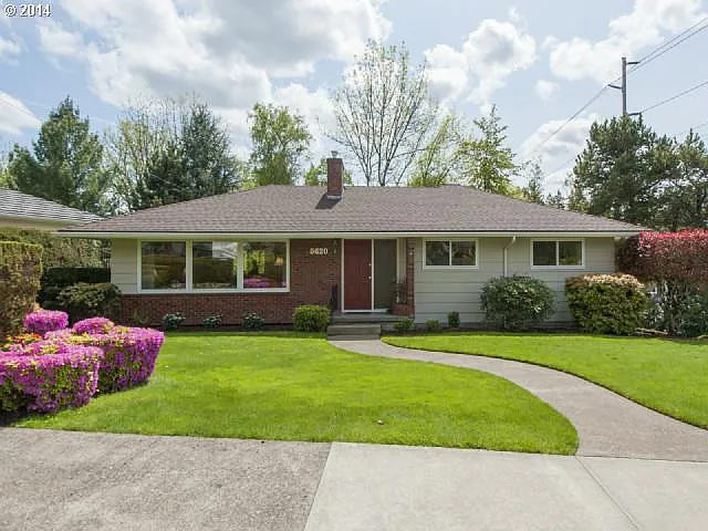 5620 SW Dover Ln photo 1