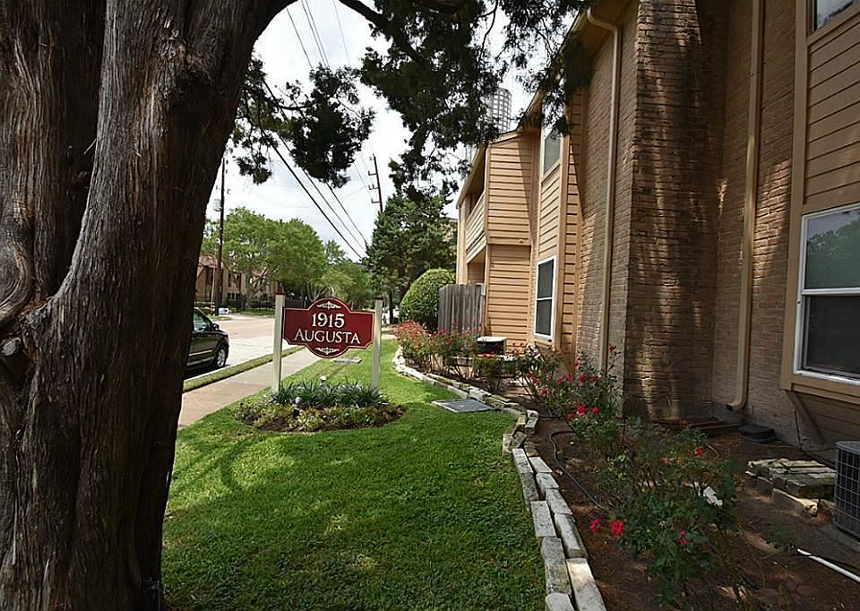1st image of 1915 Augusta Dr APT 44