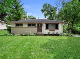 4435 W Dunwood Rd, Brown Deer, WI 53223