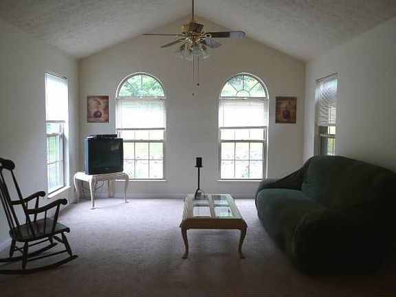 Living Rm