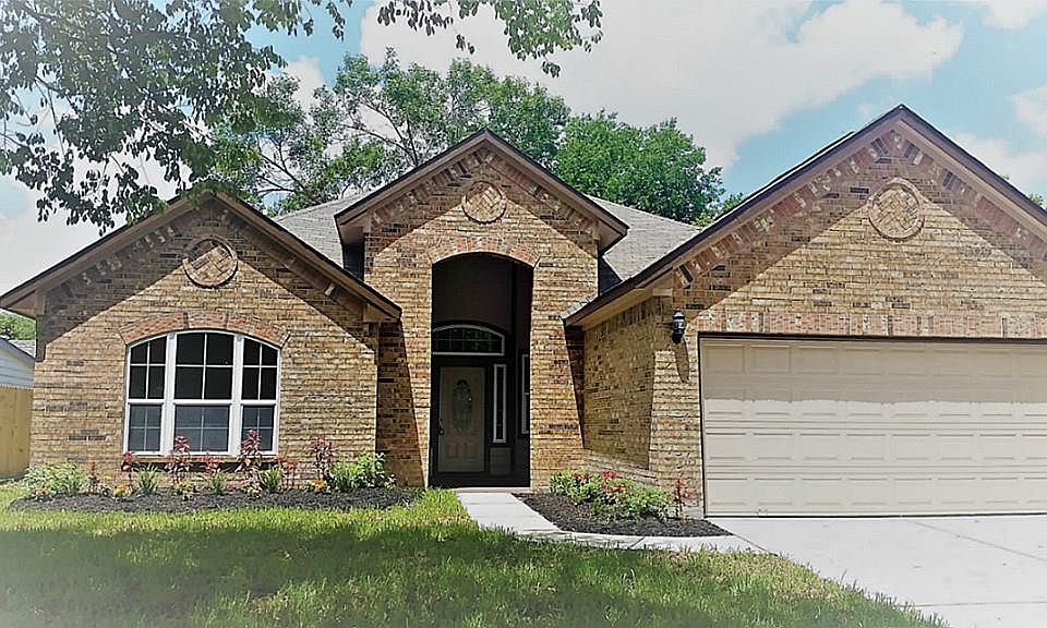 1st image of 10551 Summerbrook Dr