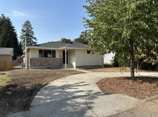 212 N 4th St, Cheney, WA 99004